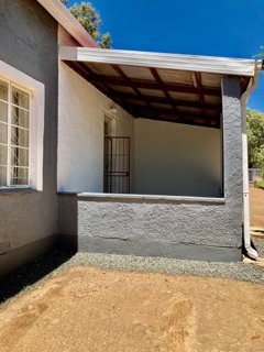 6 Bedroom Property for Sale in Dewetsdorp Free State